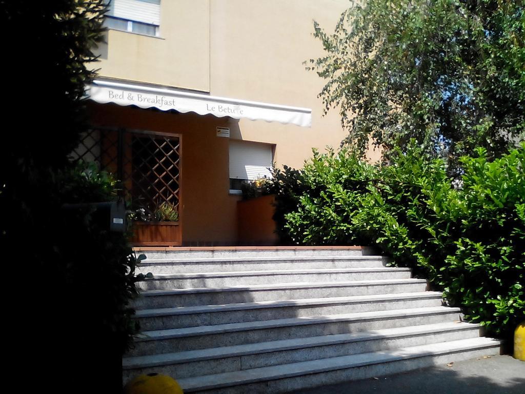 Bed and Breakfast La Casa Delle Betulle Cardano Al Campo Habitación foto